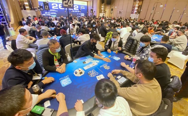 【EV撲克】CPG十周年上海站小组赛全部结束！主赛1692人次488人晋级，C组770人参赛王博37万记分领先226人闯入第二轮