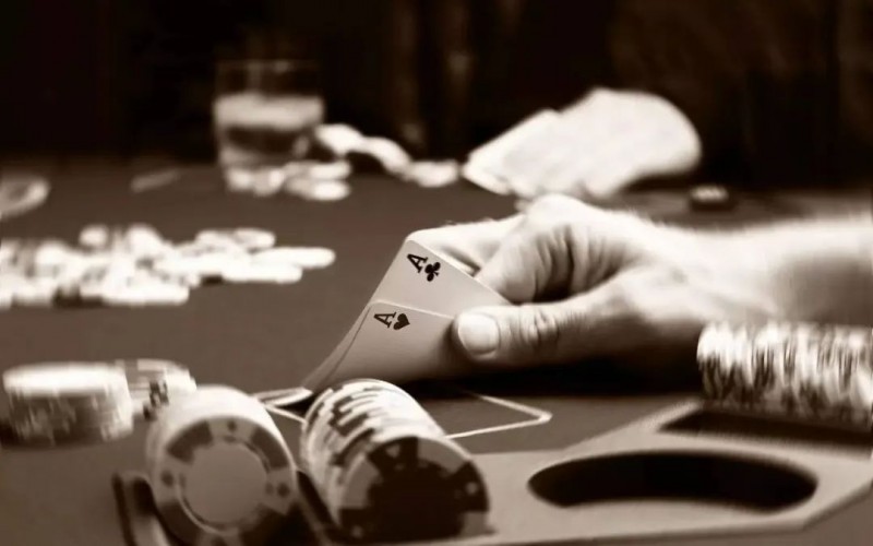 【EV撲克】德州扑克怎么读牌？德州读牌技巧是什么？看完你也能掌握这种“超能力”