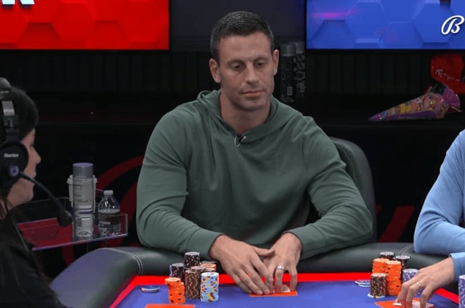 【EV撲克】话题 | Garrett Adelstein重返扑克赛场，玩心大起用J-4诈唬Persson