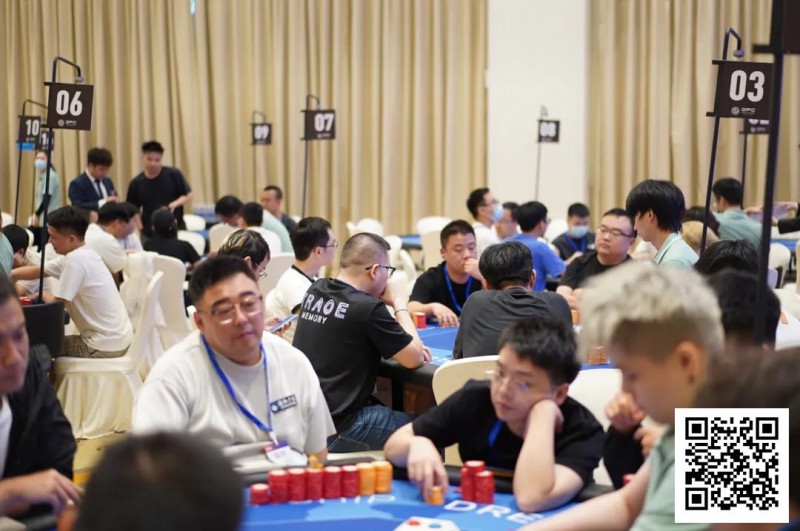 【EV撲克】DPC圆梦杯｜危邵坚领衔16人晋级主赛决赛，唯一女选手章艺以120w记分牌成功晋级