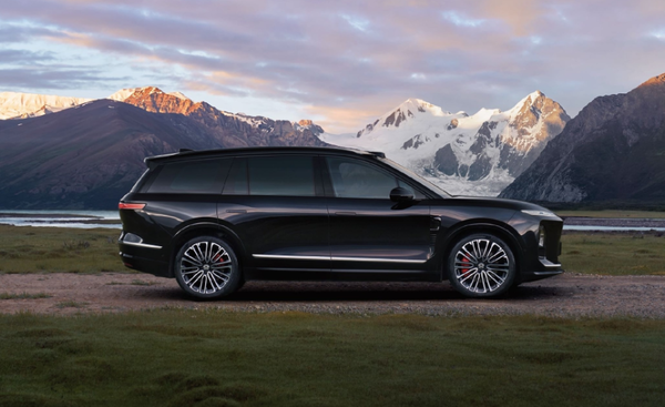 曝蔚来集团上周新增订单约1万份 重新站稳新势力头部