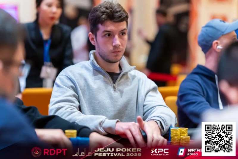 【EV撲克】济州扑克嘉年华|赛程燃至收官!红龙杯主赛36人争斗剩余九强争霸!明日FT中外冠军争夺战悬念拉满!唯一美女选手杨洋成焦点!