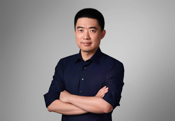 李想:普通人和专家的差距将扩大到1万倍 在AI时代! 李想:普通人和专家的差距将扩大到1万倍 在AI时代!