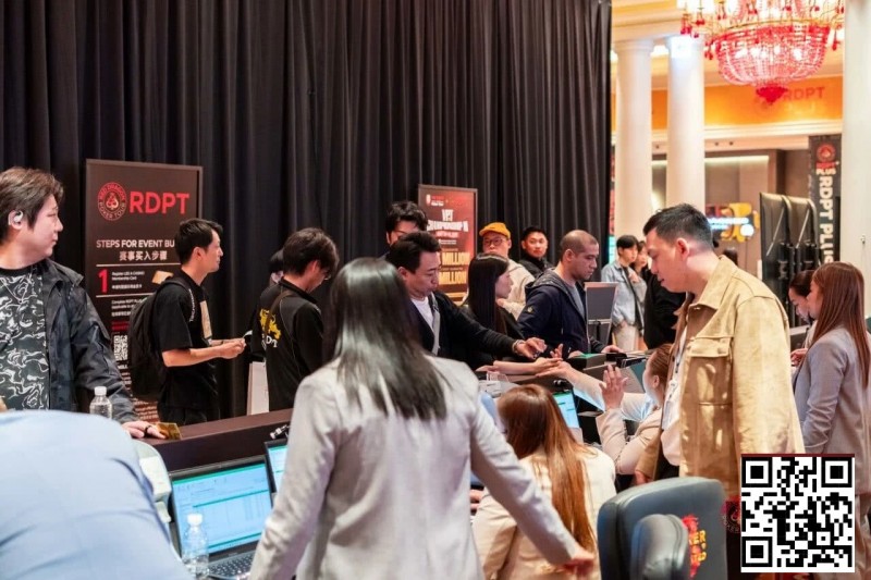 【EV撲克】2026红龙杯PLUS|首赛即登顶!蔡炜珏倒数第二记分逆袭斩获神龙觉醒开幕赛冠军,赢系列赛首件冠军夹克!